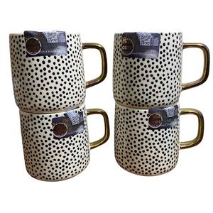 4 Thyme and Table dot mugs NWT